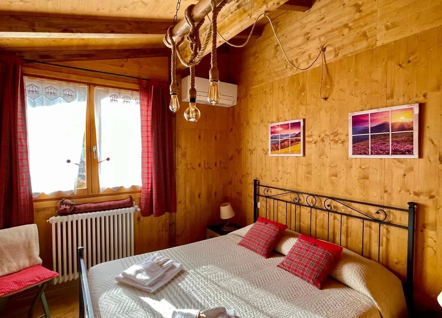 Pekerhouse Hotel Bosmenso Superiore